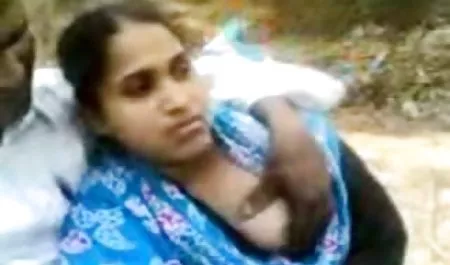 एक अविश्वसनीय युवा रेड इंडियन कुतिया इंग्लिश सेक्सी फिल्म मूवी के साथ वेब कैमरा हस्तमैथुन