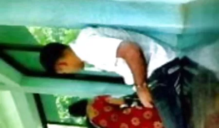 रेडहेड सेक्सी फिल्म इंग्लिश मूवी वेश्या ने धूमधाम से चूत को चोदा