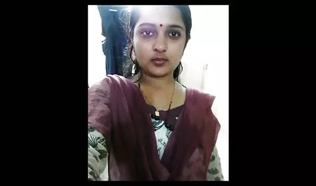 बहुत प्रेरित इंग्लिश मूवी वीडियो में सेक्सी गोरा कुतिया