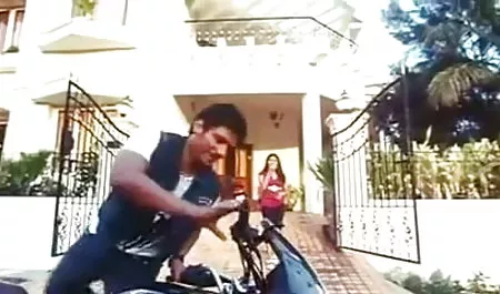 सेक्सी, कोमल गोरा भावुक आदमी एक गंजा मर्दो के साथ फुल सेक्सी इंग्लिश मूवी