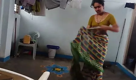 कामुक कुतिया बिल्ली चाट प्यार करता इंग्लिश सेक्स मूवी फुल है