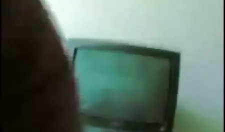 धीरे से प्रेमिका की चूत में मूवी सेक्सी इंग्लिश फिल्म घुसा