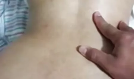 फैट ऐपेटिंग बेब कैमरे के सामने एक साथी के साथ एक कास्टिंग में गड़बड़ हो जाता है सेक्सी वीडियो इंग्लिश मूवी