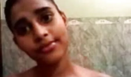 गोरा चूसता और हस्तमैथुन करता है इंग्लिश सेक्सी मूवी ऑनलाइन