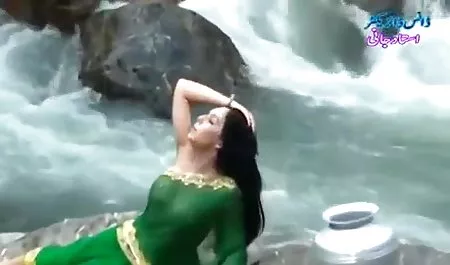 श्यामला वुडमैन से एक डिक इंग्लिश सेक्सी वीडियो मूवी बेकार है