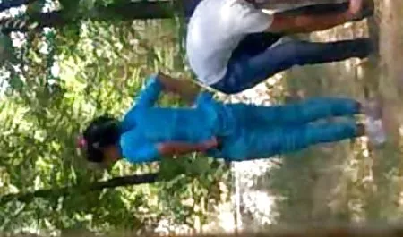 रूसी बच्चे को इंग्लिश सेक्सी मूवी फिल्म कैंसर हो गया