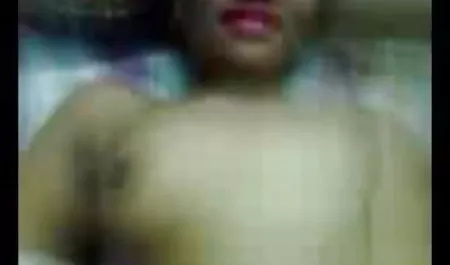 बिग गधा और titted गोरा Bridgette बी उसे इंग्लिश पिक्चर सेक्सी मूवी तंग गुदा गड़बड़ हो जाता है