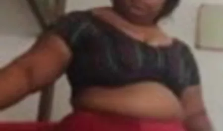 एक कठिन मुर्गा चूसने एक busty श्यामला लंबी उंगलियों के साथ दोनों छेद गूंध करने में कामयाब इंग्लिश सेक्सी पिक्चर फुल मूवी रहे