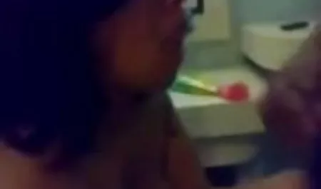 सींग हिंदी इंग्लिश सेक्सी मूवी का बना सौतेला भाई बेकार मुंह और छोटी बिल्ली में सो रही है