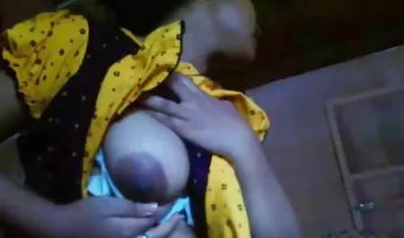 Phalus आकर्षक इंग्लिश में सेक्सी मूवी गोरा गुदा बाहर काम करता है