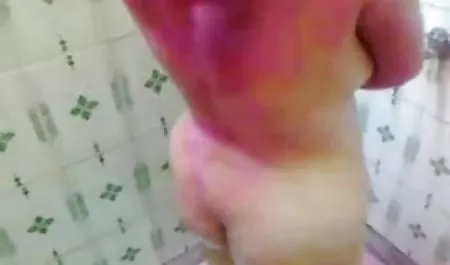 यार इंग्लिश सेक्सी फिल्म मूवी अपने परिपक्व पड़ोसी गुदा को अपने मोटे लंड से चोदता है
