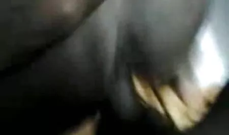 परिपक्व आदमी बड़े स्तन के साथ एक फूहड़ सेक्सी मूवी हिंदी इंग्लिश fucks