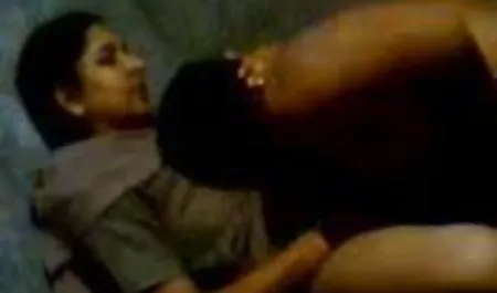 मोटी माँ पति को चोदती है इंग्लिश सेक्स मूवी इंग्लिश सेक्स