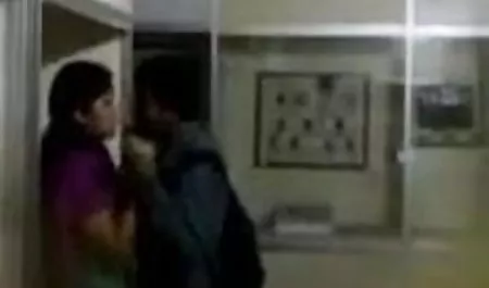 बड़े स्तन और गधे के इंग्लिश सेक्सी मूवी हिंदी साथ लैटिना
