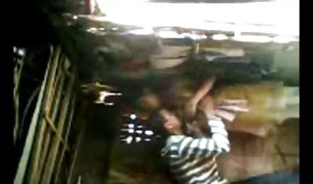 गेंग सेक्सी मूवी इंग्लिश में युवा रूसी लड़कों और मोज़ा में sluts
