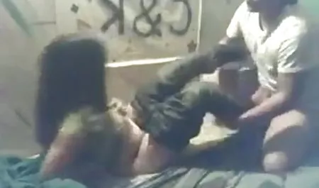 सेक्सी फूहड़ एड्रियाना एक मोटा बड़ा लंड चूसती इंग्लिश मूवी सेक्सी पिक्चर है और उस पर चुटकी लेती है
