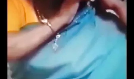 रूसी महिला को पूरी तरह से लैपटॉप में महारत हासिल है और वह इसके बारे इंग्लिश इंग्लिश सेक्सी मूवी में बहुत खुश है, क्योंकि इंटरनेट पर अब कम से कम सभी पोर्न की समीक्षा करना फैशनेबल है