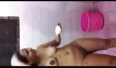 वह एक रूसी गोरा को चोदने के लिए भाग्यशाली इंग्लिश सेक्सी मूवी हिंदी में था