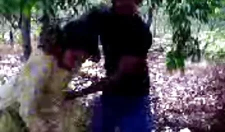 कैंसर से पीड़ित एक जवान लड़की को चूत इंग्लिश सेक्सी मूवी हिंदी में में डाल दिया