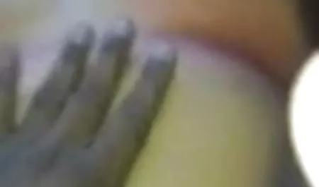 परिपक्व आदमी अपने रसदार, अकेला पड़ोसी को एक थरथानेवाला के साथ उसकी गीली इंग्लिश इंग्लिश सेक्सी मूवी बिल्ली हस्तमैथुन गहनता से पाता है, और एक उत्साहित राज्य के साथ इसका उपयोग करते हुए, उसने एक सुंदर लड़की को बहुत प्यार किया