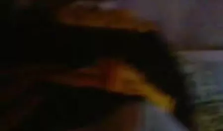 बारमेड ने जल्दी से काउंटर पर एक blowjob दी इंग्लिश सेक्सी मूवी ऑनलाइन
