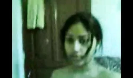 थरथानेवाला श्यामला बिल्ली के इंग्लिश सेक्सी मूवी साथ थरथानेवाला