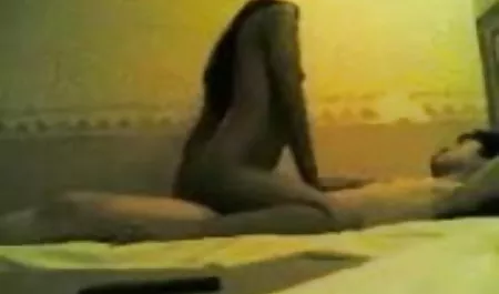Alinka रसोई सेक्सी फिल्म इंग्लिश मूवी में बेकार है और बेकार है