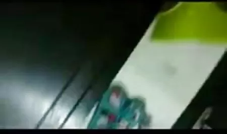 यह सुंदरता भाग्यशाली नहीं थी, आज वह एक बाध्य अवस्था में कठिन सेक्स सीखती है। पुरुषों की भीड़ ने न केवल उसे एक धातु संरचना सेक्सी बीएफ इंग्लिश फिल्म में झोंक दिया, बल्कि गधे में भी गड़बड़ किया, लड़की पहले से ही आनंदित क्यों हो रही थी