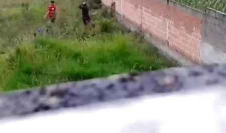 युवा बेब और वेबकैम के सामने उसका हस्तमैथुन इंग्लिश हिंदी सेक्स मूवी