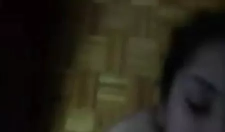 डेविल अपने चाचा को एक मुर्गा चूसता है इंग्लिश सेक्सी वीडियो एचडी फुल मूवी