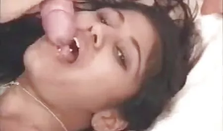 भव्य इंग्लिश मूवी सेक्सी वीडियो मोरक्को कुतिया संभोग करने के लिए हस्तमैथुन करता है