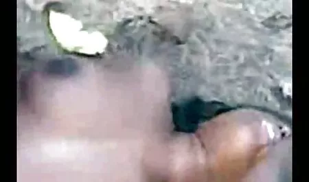 भावुक श्यामला दाना DeArmond इंग्लिश सेक्सी मूवी वीडियो में एक ढीठ प्रेमी द्वारा गड़बड़ हो जाता है