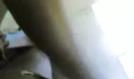 युवा श्यामला खूबसूरती से doggystyle खड़ा इंग्लिश मूवी फिल्म सेक्स है